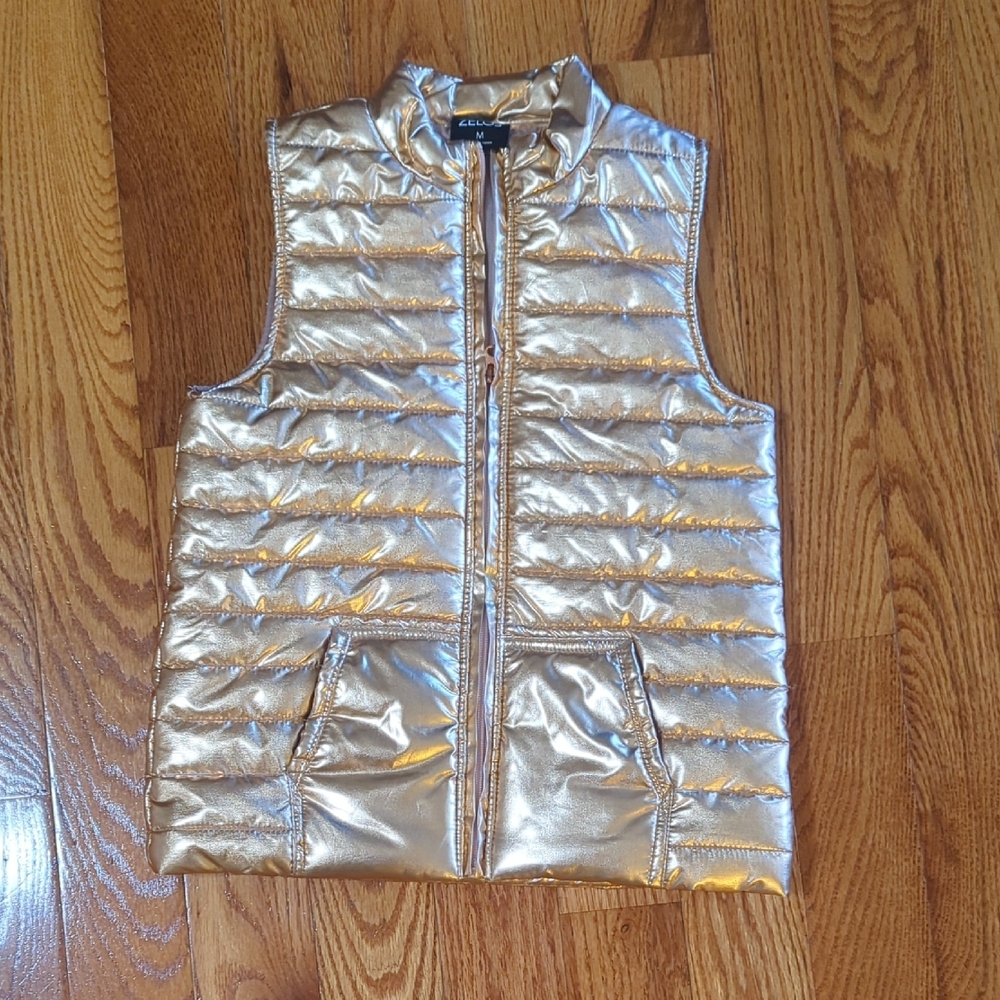 ZELOS Girls Shimmering Gold Vest
